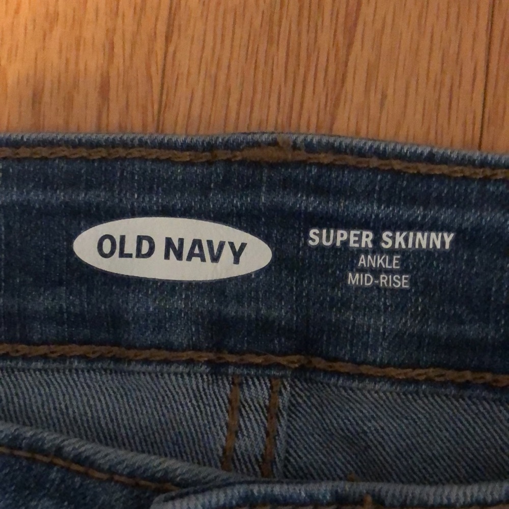 Jeans - Picture 2 of 3